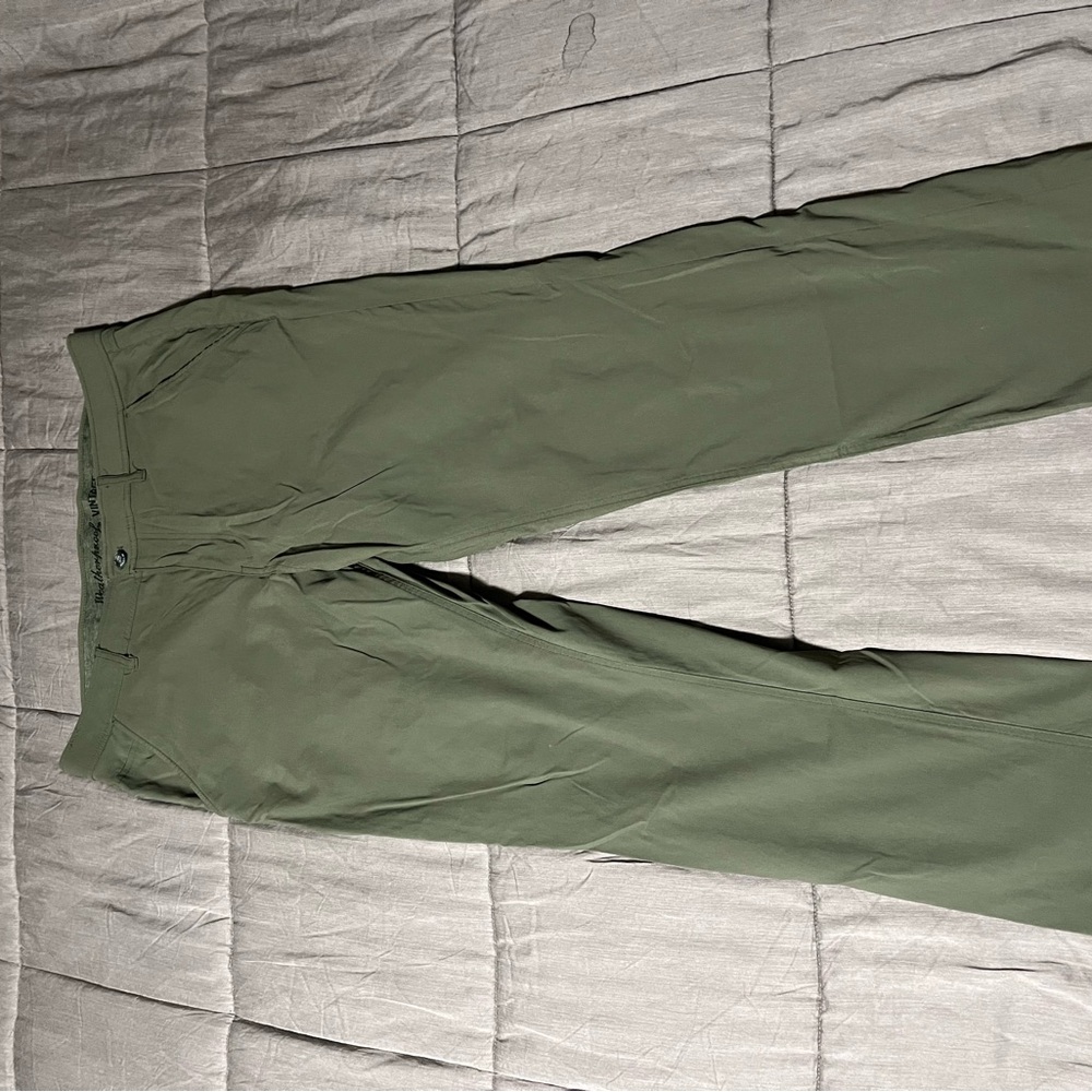Weatherproof Men's Sage Green Chinos